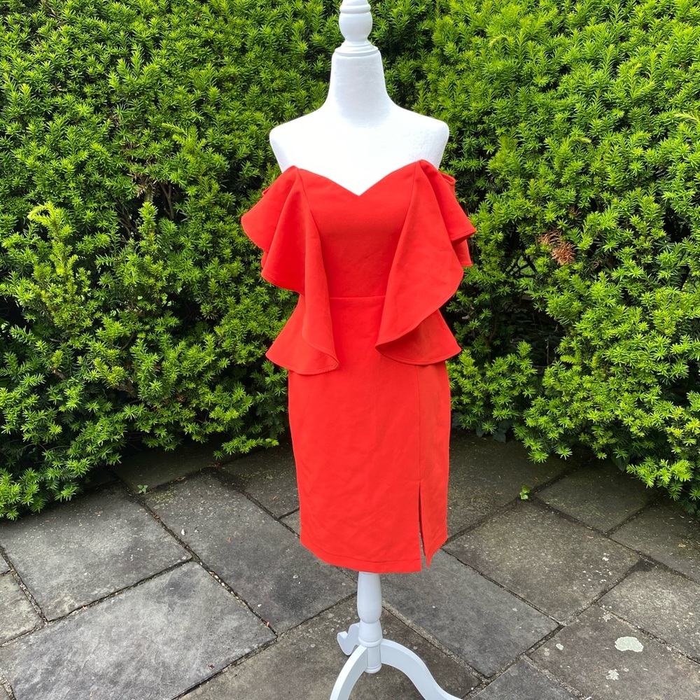 Gorgeous Red Ruffle Peplum Dress**Small $345 - Picture 7 of 9